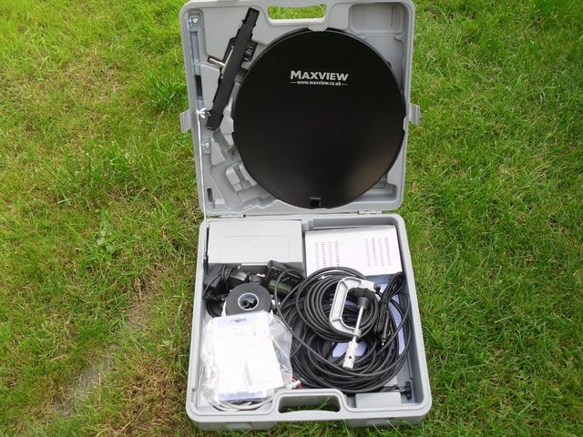 Preview of the first image of MAXVIEW OMNISAT PORTABLE CAMPING KIT.
