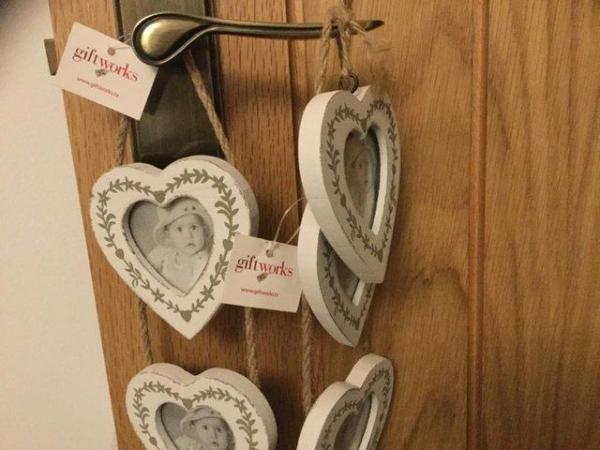 Image 2 of 7 Heart picture frames........
