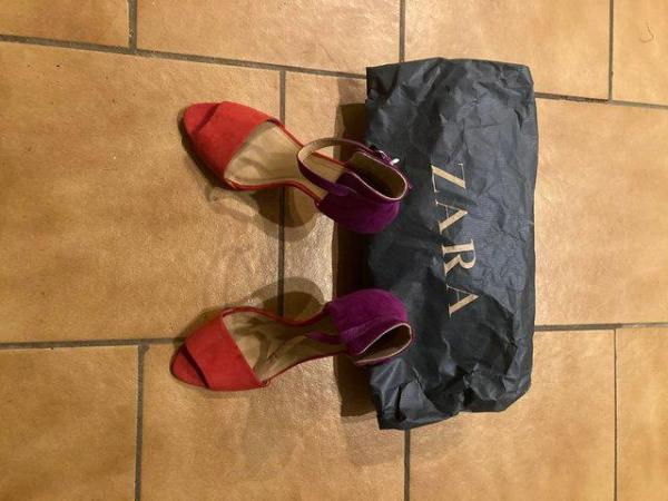 Image 3 of Zara sandals size 40 / 7 - brand new