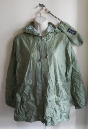 Image 1 of Kagabag Stormafit Leisure Foldaway Green Rain Jacket. Medium