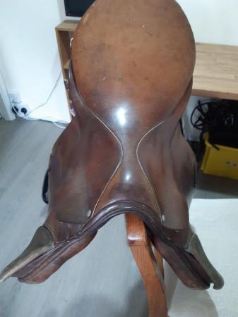 Image 2 of Stubben Saddle 20 inch narrow