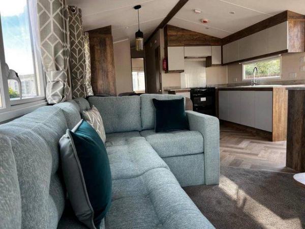 Image 3 of Willerby Brookwood for sale £41,995 on Blue Dolphin