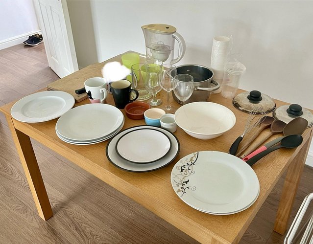 Preview of the first image of Kitchen bundle items, utensils/plates/pot/mugs/glasses.