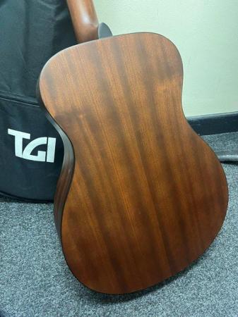 Image 2 of Brunswick BF200 Acoustic guitar with case