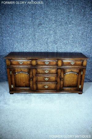 Image 82 of TITCHMARSH AND GOODWIN OAK DRESSER BASE SIDEBOARD HALL TABLE