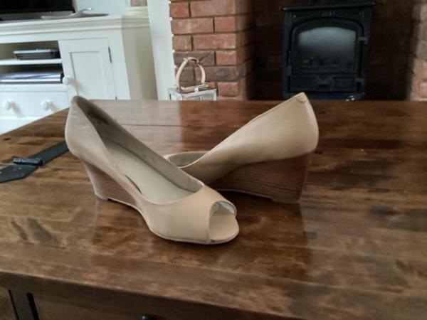 Image 1 of Ladies size 3 shoes from Nine West in Nude