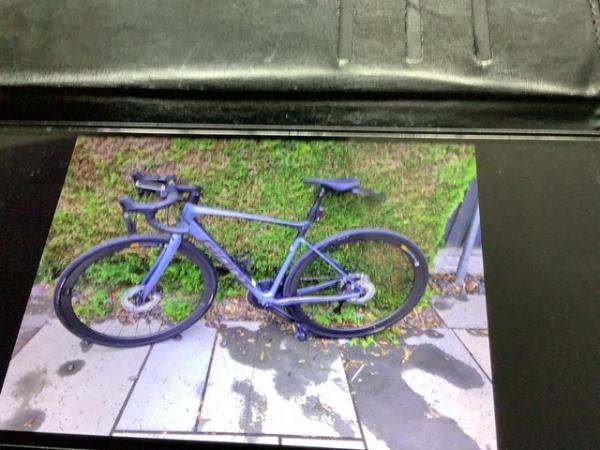 Image 2 of Giant bicycle for sale excellent condition