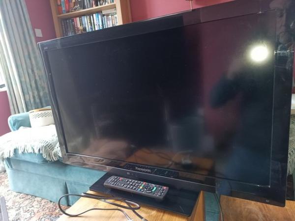 Image 2 of Panasonic LCD TV with power lead and remote control