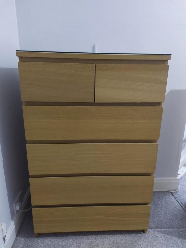 Preview of the first image of IKEA Malm Chest of 6 drawers, oak veneer.