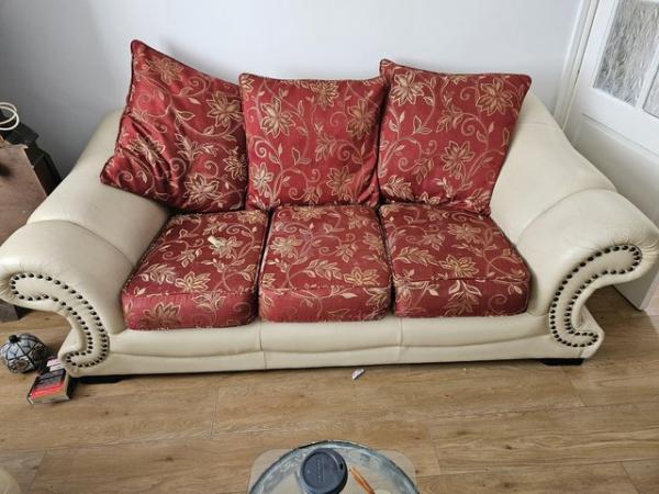 Image 1 of Leather Couch an 2 chairs