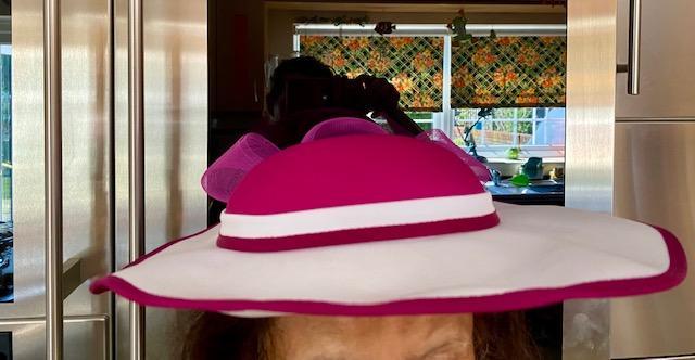 Image 3 of Headways by Albert Hat in Fuchsia and White