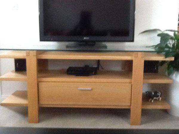 Image 2 of TV STAND/MEDIA UNIT/CONSOLE TABLE