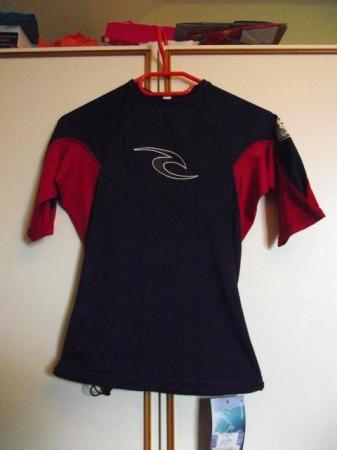 Image 1 of Wetsuit Ripcurl Men's Rashvest Brand New with tags