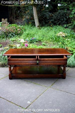 Image 50 of A TITCHMARSH AND GOODWIN STYLE OAK TWO DRAWER COFFEE TABLE
