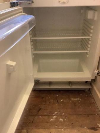 Image 3 of under counter fridge 60cm build in before for repairs/spares