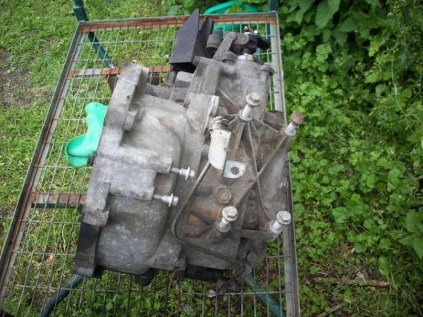 Image 2 of BMW MINI R53 Cooper S 2003 gearbox used good condition.