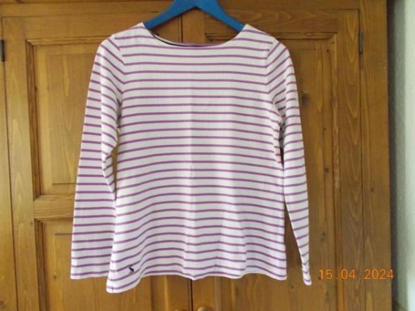 Image 3 of Three size 10 joules tops