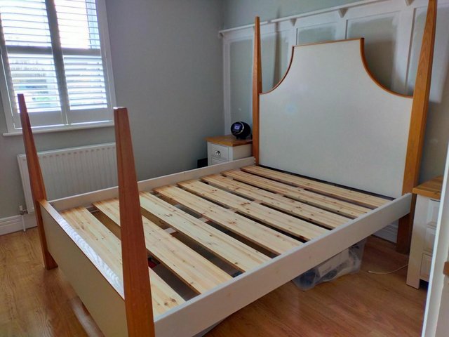 Preview of the first image of Bespoke Oak King-size 4 poster Bed.