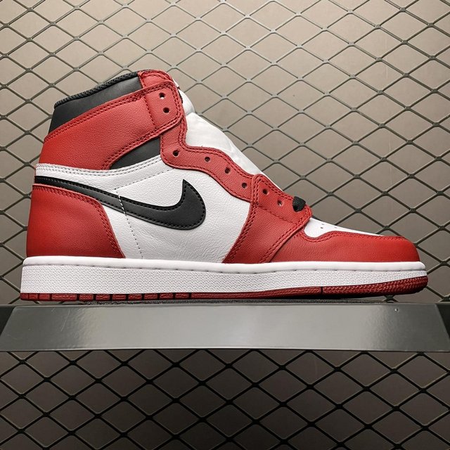 Preview of the first image of Air Jordan 1 Retro Chicago.