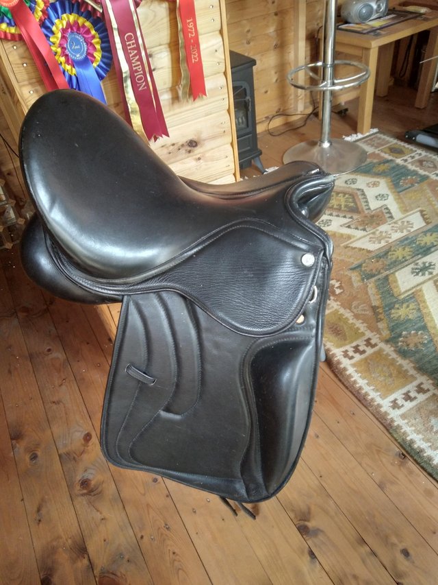Preview of the first image of 16 inch pony saddle unused.
