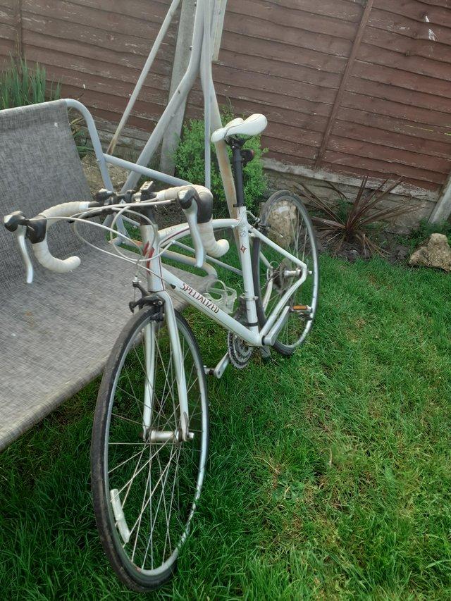 Preview of the first image of Racing bike for sale £100.
