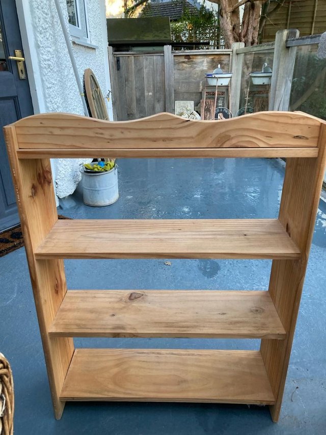 Preview of the first image of A very useful small Pine Bookcase.