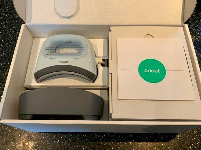 Preview of the first image of Cricut Hat Press with 1 baseball cap.