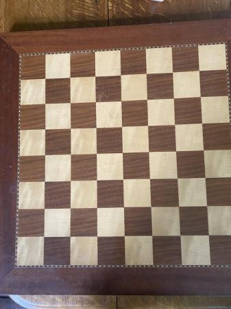 Image 2 of Nice wooden chessboard with attractive inlay