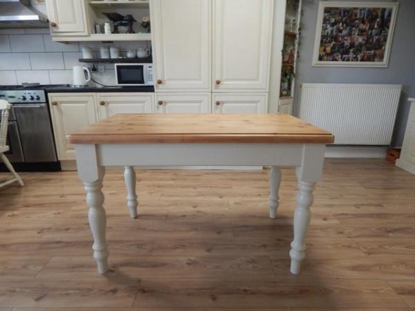 Image 11 of Vintage Pine Kitchen / Dining table & 4 chairs