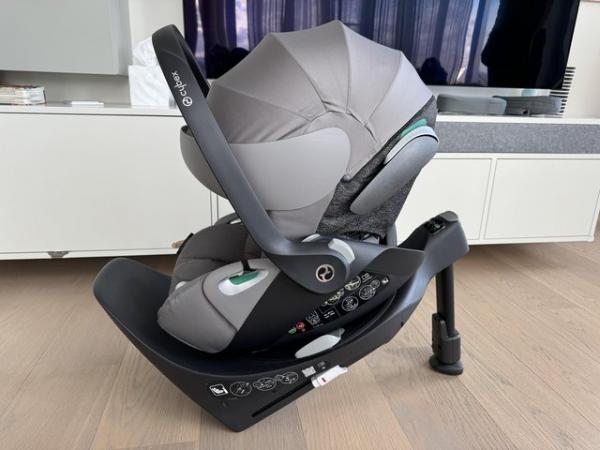 Image 2 of Cybex car seat with a Isolix base