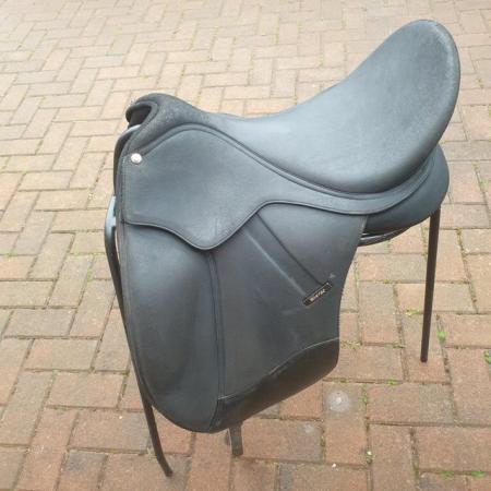 Image 3 of Wintec Isabell Werth dressage saddle