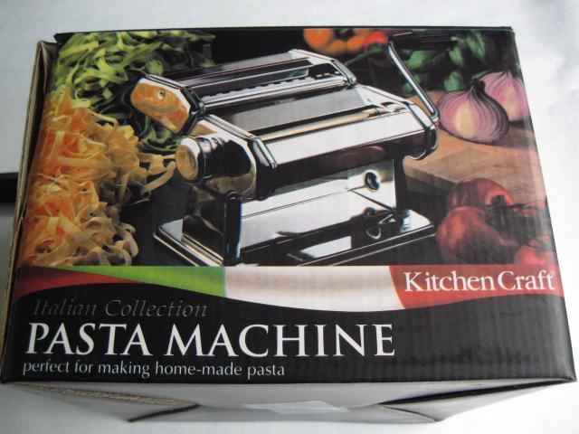 Preview of the first image of Pasta machine by KITCHENCRAFT for rolling out..