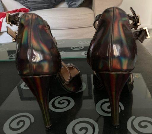 Image 1 of Beautiful size 4 metallic high heel shoes