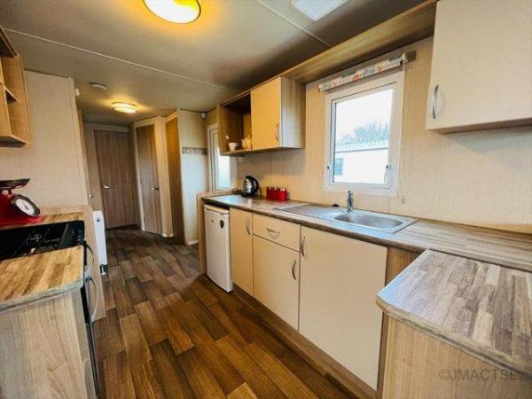 Image 3 of 3 Bedroom Caravan For Sale Tattershall Lakes.