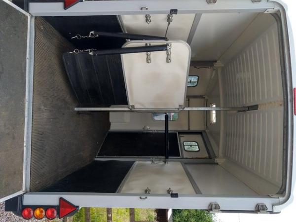 Image 3 of Ifor Williams HB506 Double Horse Trailer