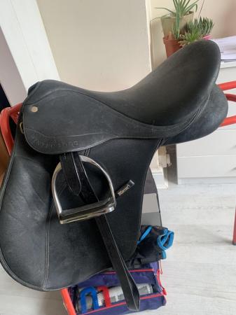 Image 1 of Wintec black 171/2 inch saddle