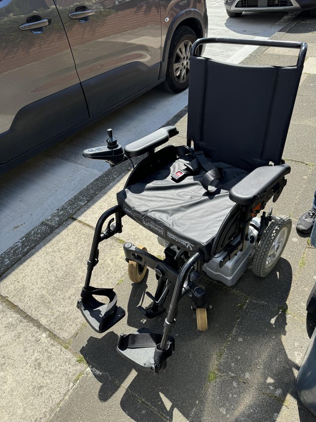 Preview of the first image of Electric power wheelchair. In a care fox.
