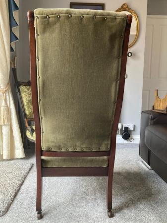 Image 3 of Vintage green velvet chair