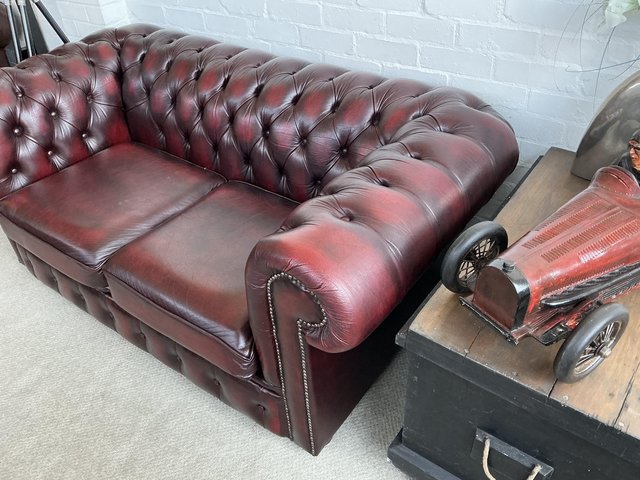 2 seater Oxblood chesterfield sofa. Excellent condition. — photo 2 of 4