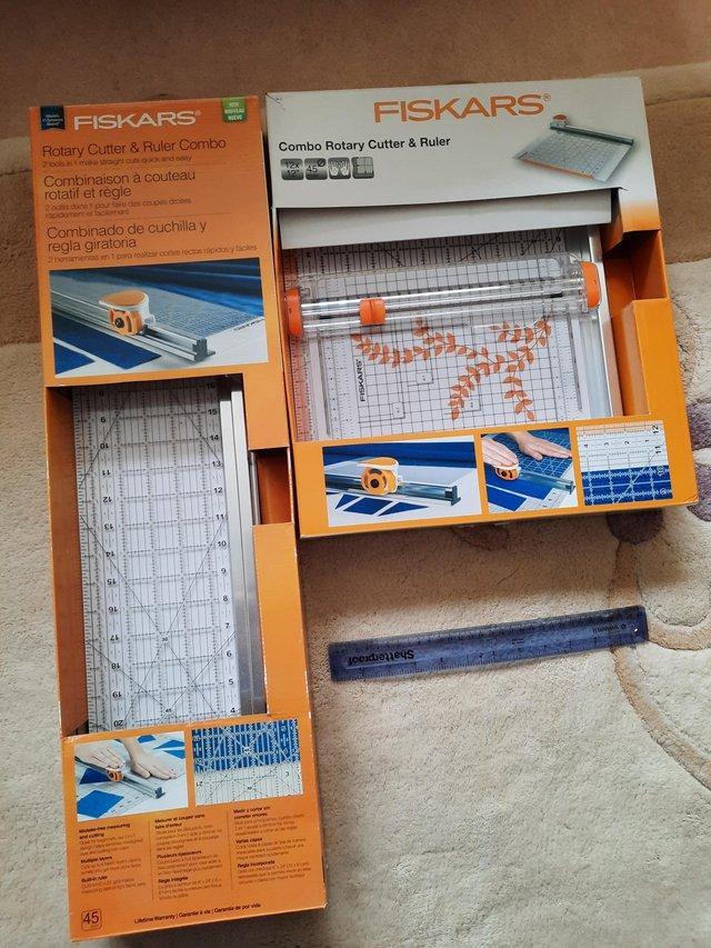 Preview of the first image of Fiskars Combo Rotary Cutter and Ruler - 2 Separate models.
