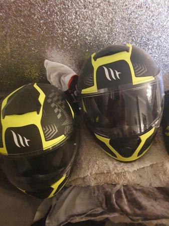 Image 3 of MT Thunder 3 Matt Black/Fluo Yellow Motorcycle Helmet XL