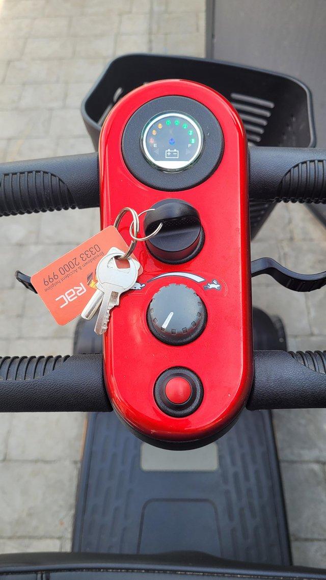 Livewell jaunt plus mobility scooter — photo 2 of 3