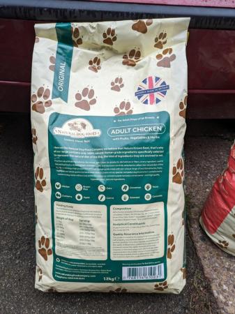 Image 5 of Adult Dog Food - Chicken Flavour