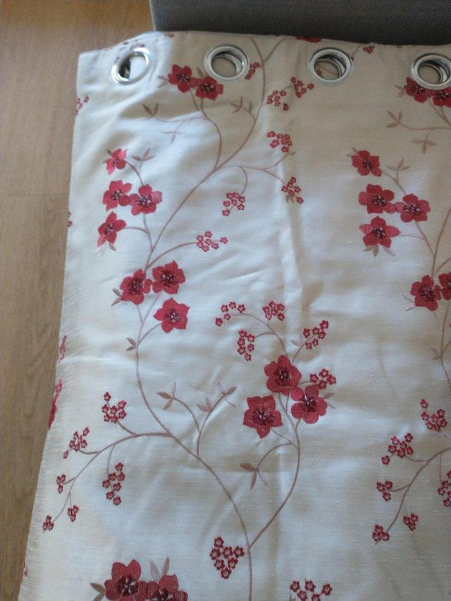 Preview of the first image of Curtains fully lined. Good condition.
