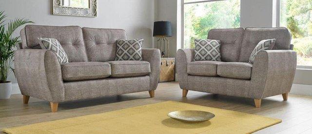 Preview of the first image of Emerald maya 3&1&1 sofa and armchairs.