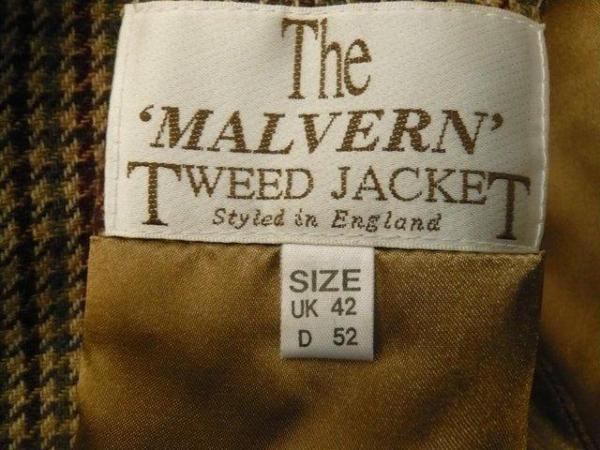 Image 2 of Gents 42" brown tweed hacking jacket-never been worn