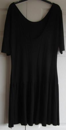 Image 2 of NEW Black Scoop neck Dress by Limited Collection, size 12