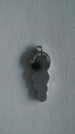 Image 2 of ROBERTSONS JAM VINTAGE COLLECTABLE PENDANT