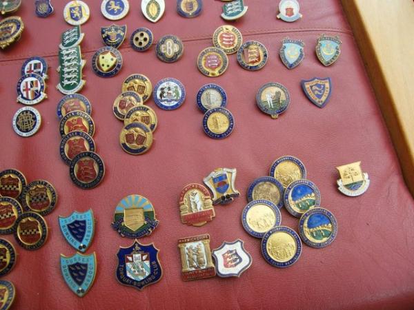 Image 3 of Bowling Club Badges mostly S England