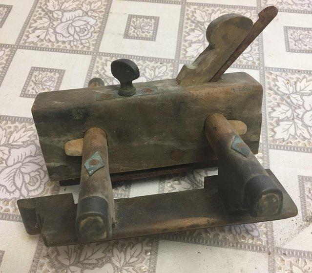 Preview of the first image of Heathcott Linley antique Woodwork Plough Plane - Mid 1800's.